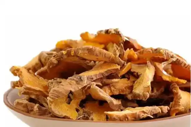 How is Belamcanda Chinensis Root Extract used in traditional medicine?